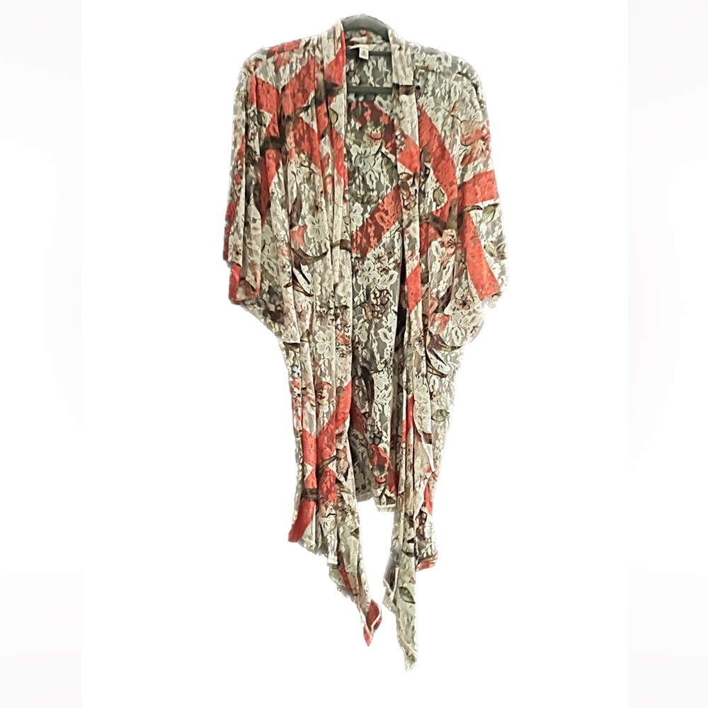 KIMONO 🌟 White Sheer Lace Kimono 🌟MUST BUNDLE🌟